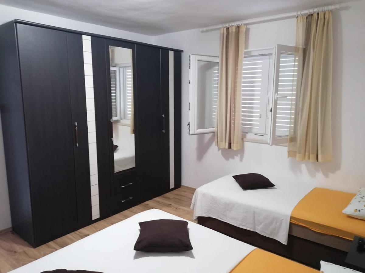 Apartment Slavica Trogir Eksteriør bilde